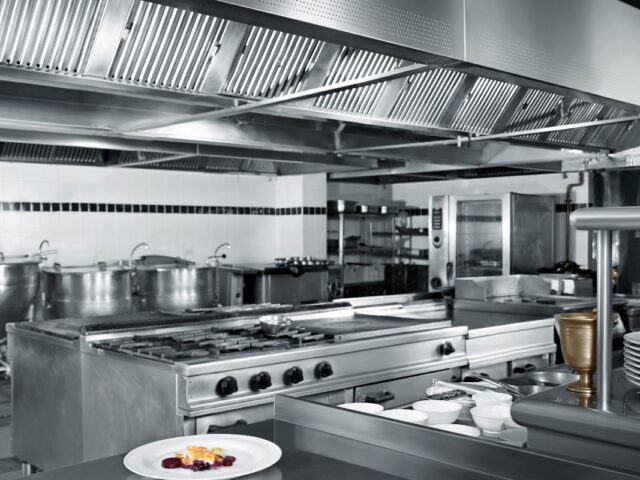 The Ultimate Guide to Hotel Kitchen Equipment Layout and Workflow Optimization